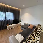 T2 - Apartman